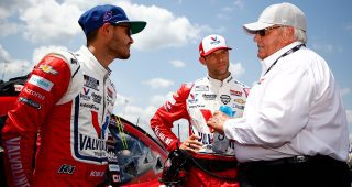 Promo Image for How Mr. H motivated Hendrick teams before The Chase
