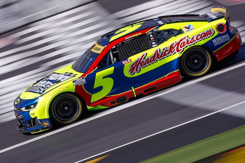 Kyle Larson drives at Las Vegas.