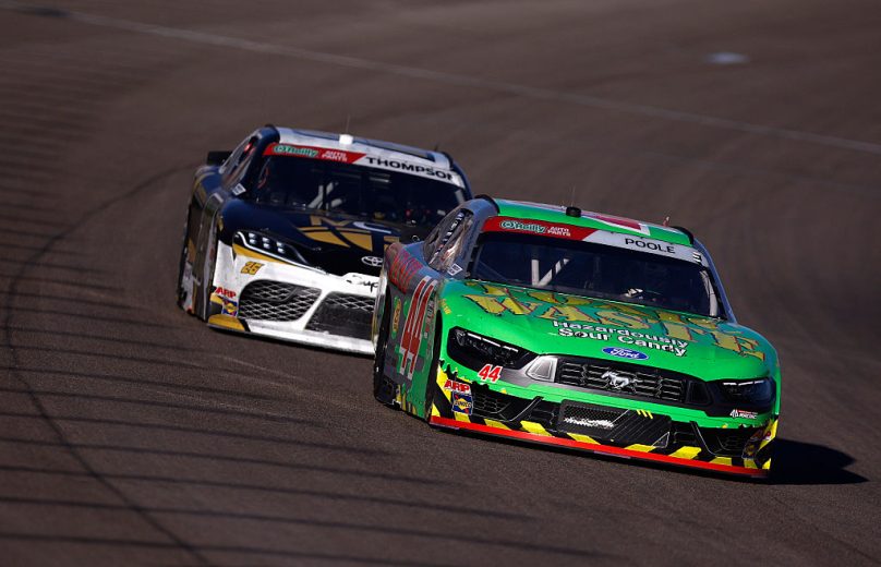 Brennan Poole and Dean Thompson race at Las Vegas.
