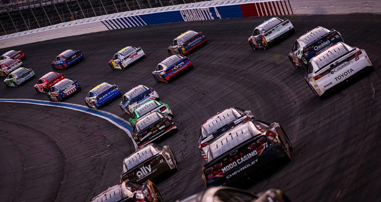  Click to read 2026 NASCAR Cup Series entry list for Charlotte Motor Speedway Chase race