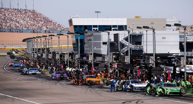 Hauler Talk: NASCAR discusses teams spraying pit stalls at Las Vegas