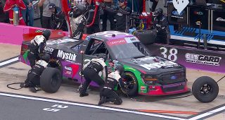 Promo Image for Loose tire leads to costly penalty for Chandler Smith