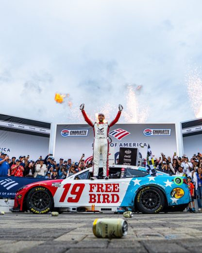 Chase Briscoe celebrates.