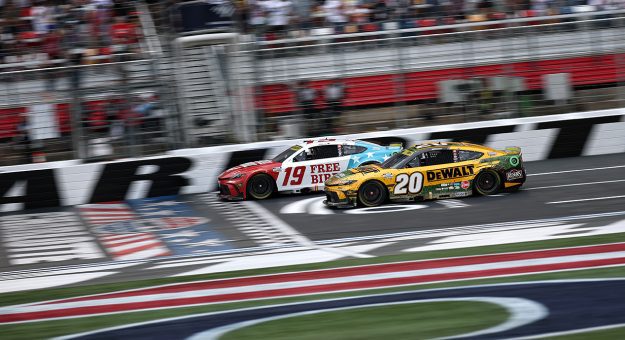 Bell 'in shock' after falling short to Briscoe in thrilling Charlotte photo finish