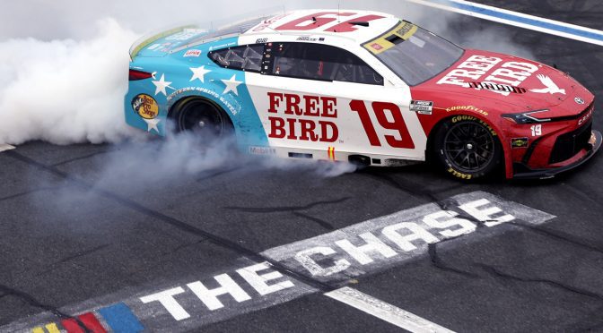 NASCAR Chase Standings After Charlotte: Briscoe Wins, Larson Extends Lead