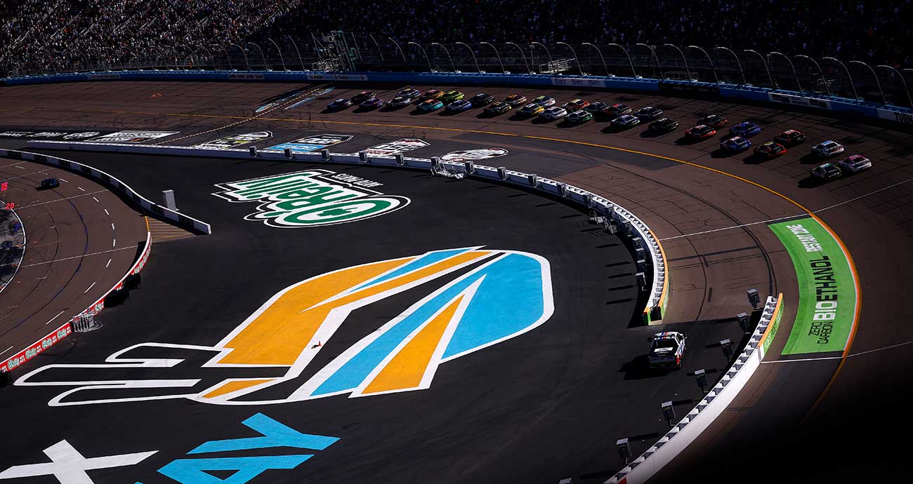 The Cup Series field rolls to the start/finish line at Phoenix Raceway in March 2026