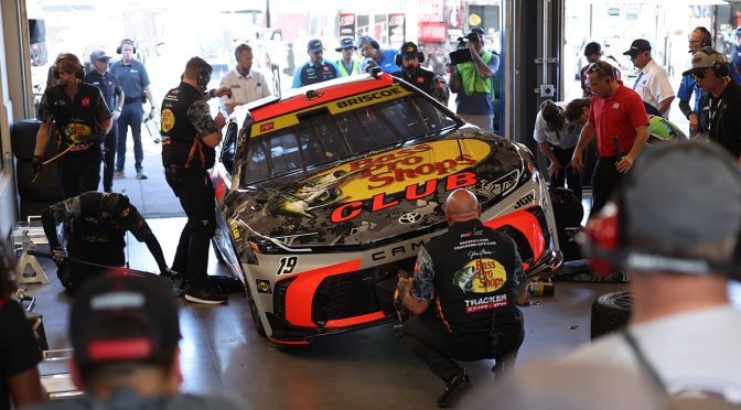 Featured image for Sunday Setup: Front brake pads, rotor changes loom after qualifying