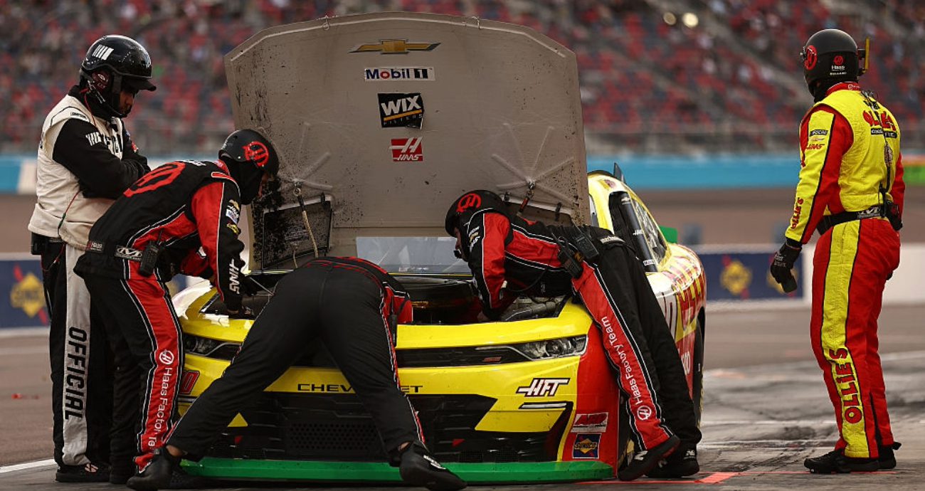 Sheldon Creed's crew lifts his hood.
