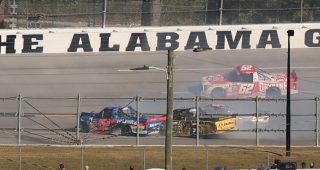 Promo Image for Tony Stewart, Cleetus McFarland involved in Stage 1 crash