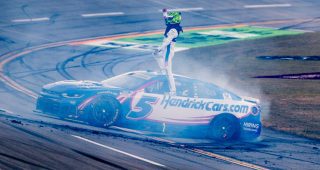 Promo Image for See where Larson now stands among Hendrick's winners