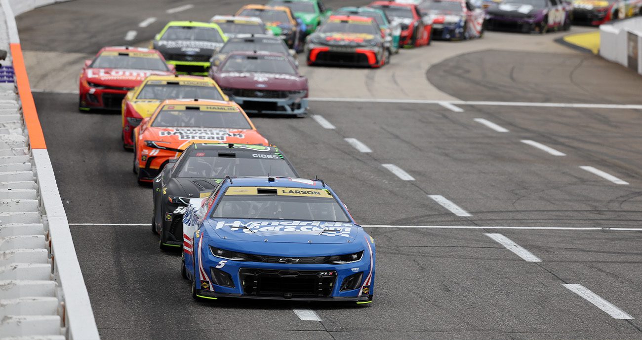 The field races during the NASCAR Cup Series postseason competition on Oct. 26, 2025, at Martinsville Speedway in Martinsville, Virginia.